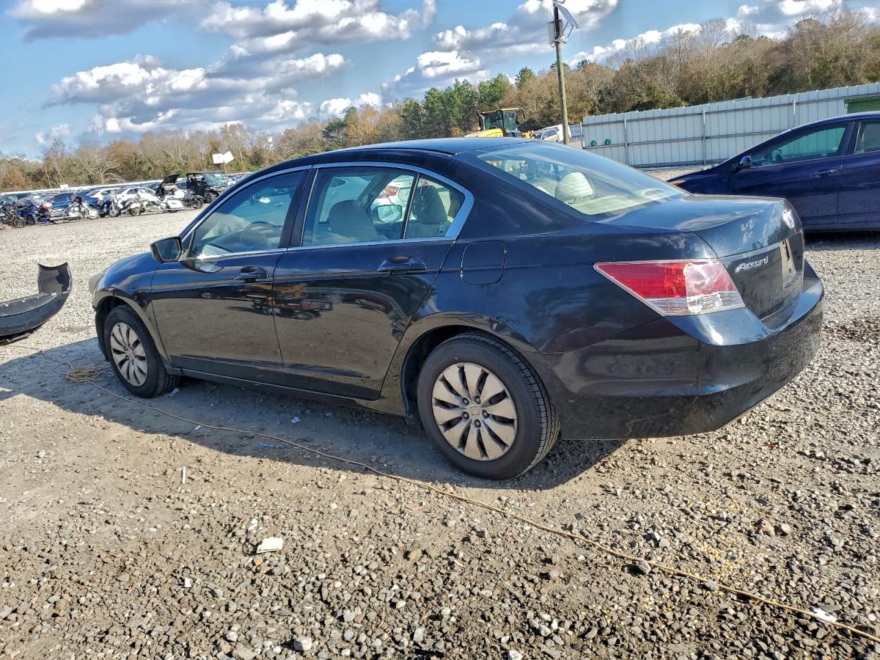 2010 HONDA ACCORD LX photo 2