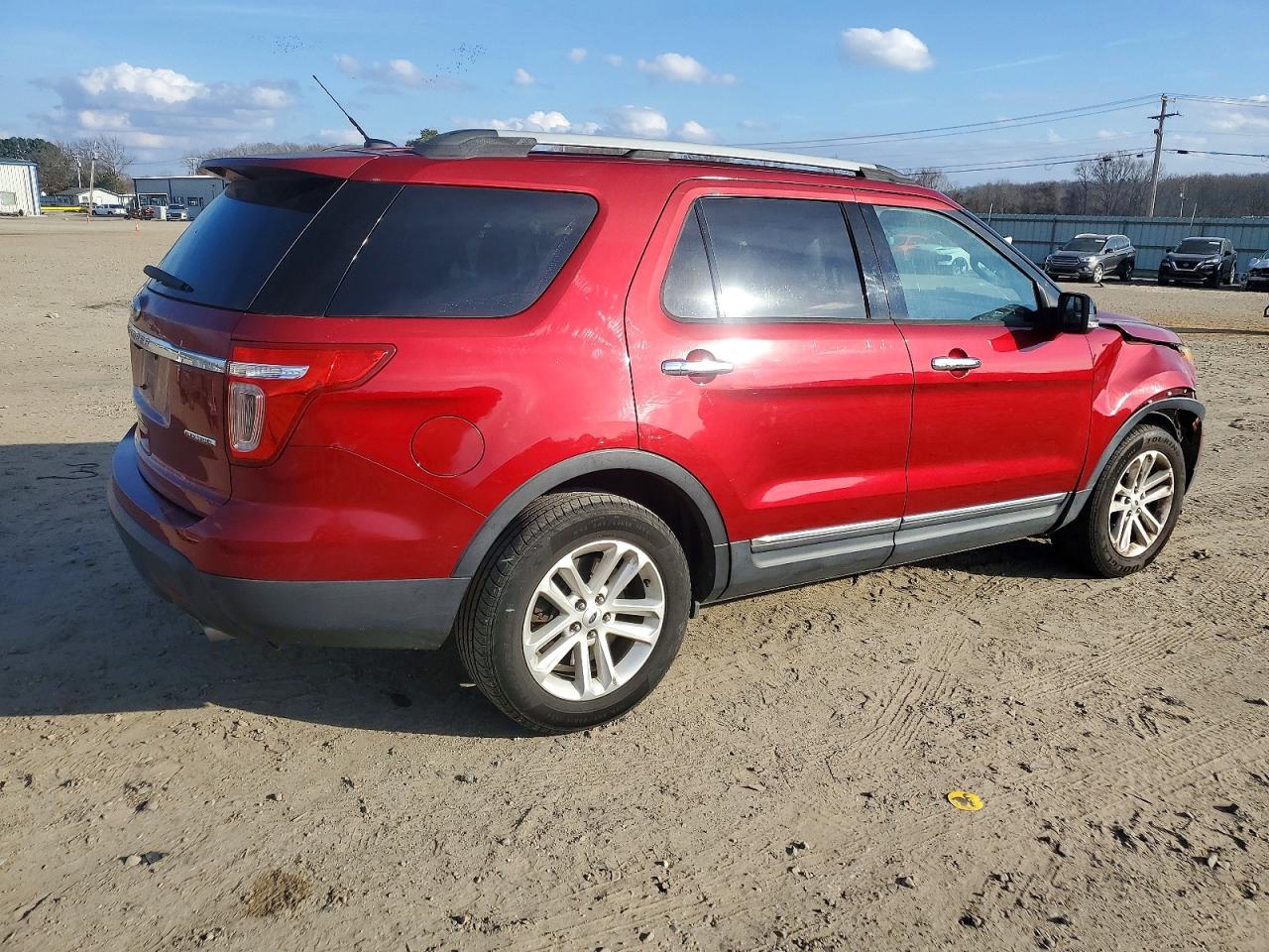 2015 FORD EXPLORER XLT photo 7