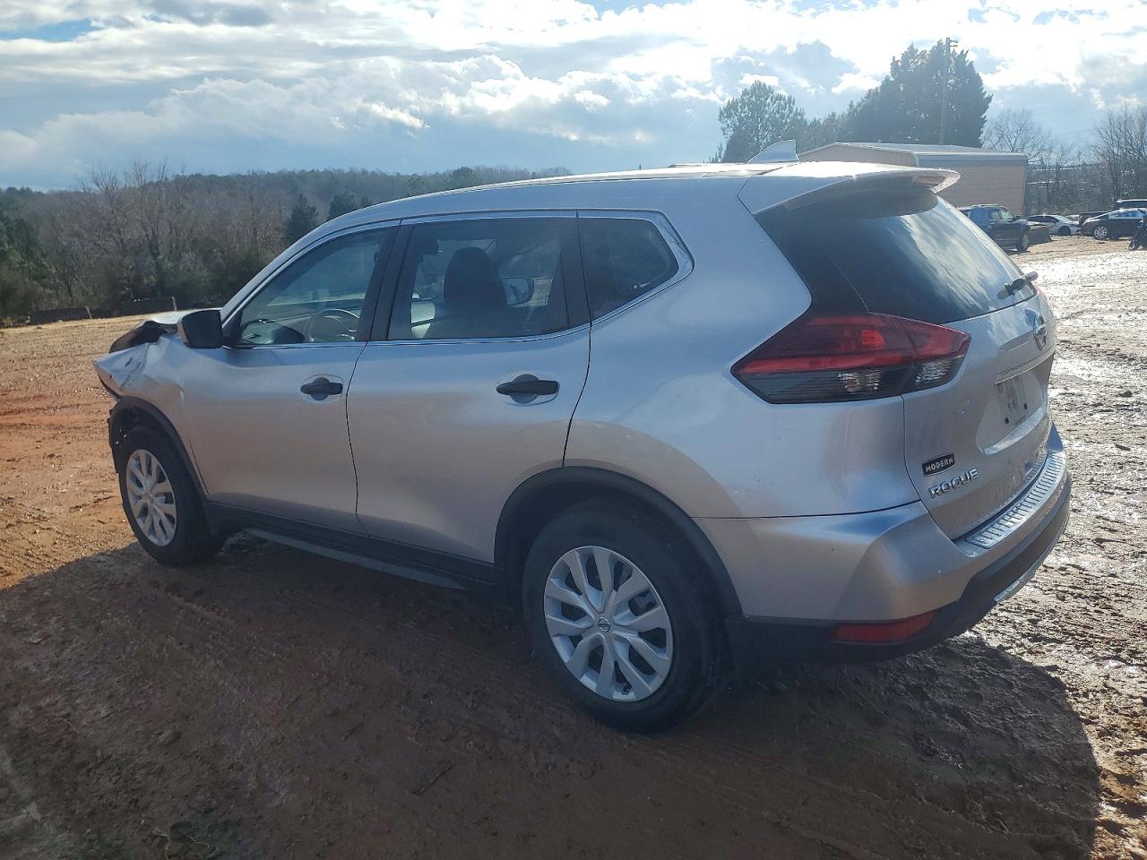 2017 NISSAN ROGUE S photo 3