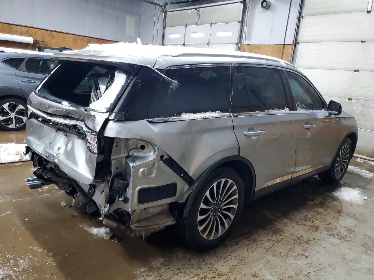 2020 LINCOLN AVIATOR RESERVE photo 9