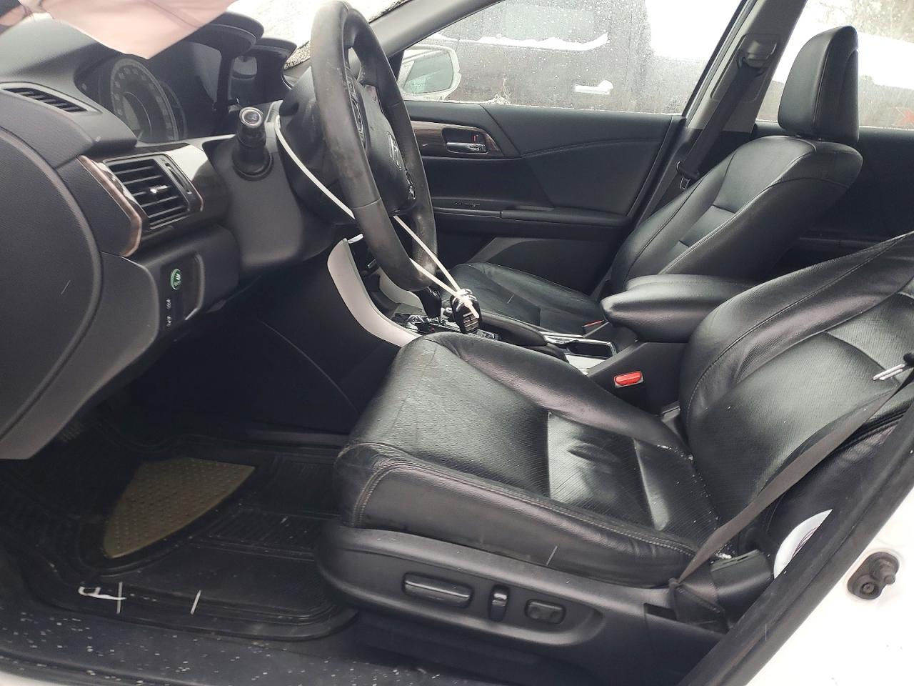 2017 HONDA ACCORD EXL photo 7