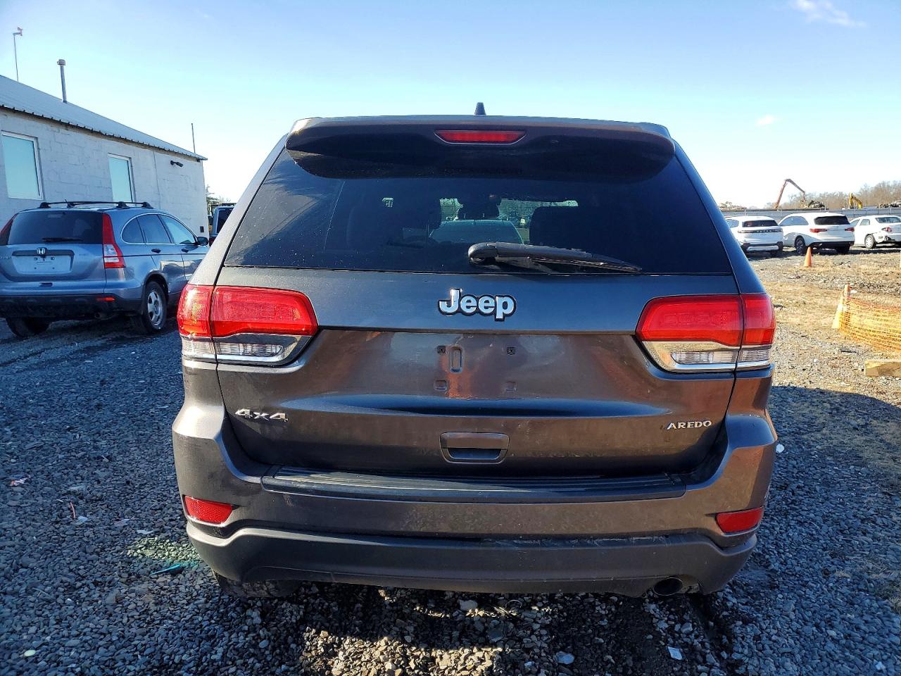 2015 JEEP GRAND CHEROKEE LAREDO photo 11