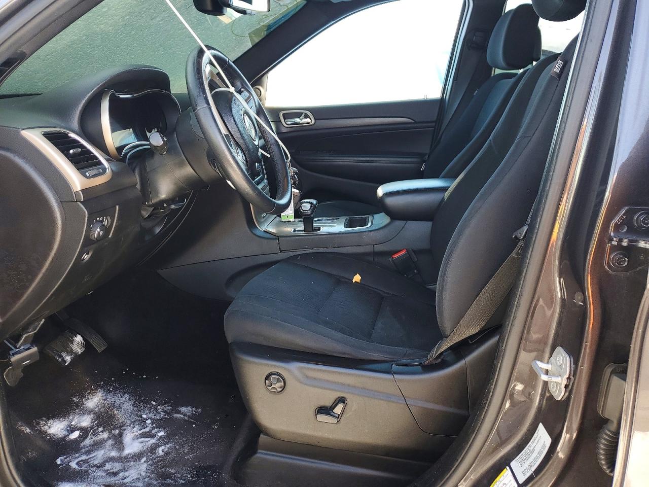 2015 JEEP GRAND CHEROKEE LAREDO photo 13