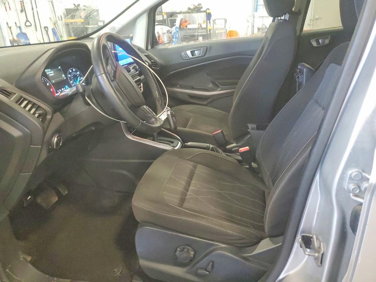2020 FORD ECOSPORT SE photo 13