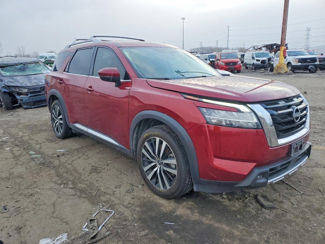 2023 NISSAN PATHFINDER PLATINUM photo 4