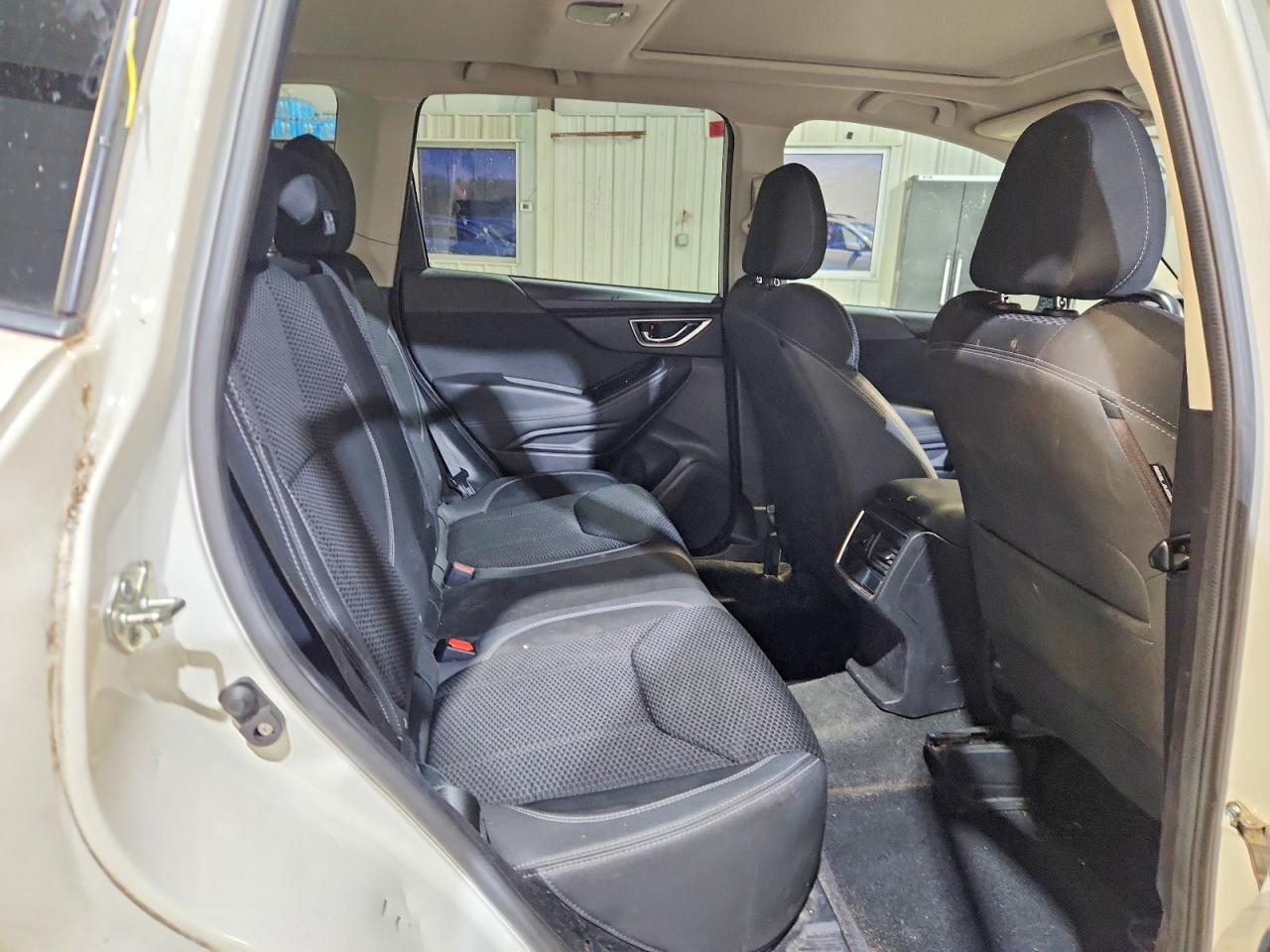2019 SUBARU FORESTER PREMIUM photo 10