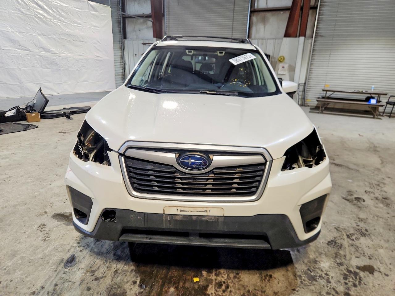 2019 SUBARU FORESTER PREMIUM photo 5