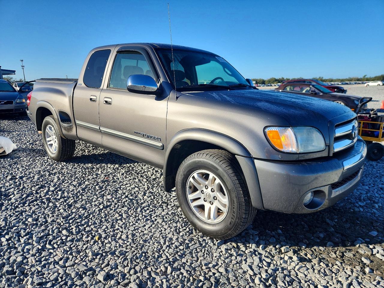 2004 TOYOTA TUNDRA ACCESS CAB SR5 photo 4