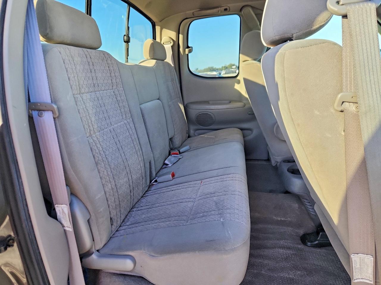 2004 TOYOTA TUNDRA ACCESS CAB SR5 photo 10