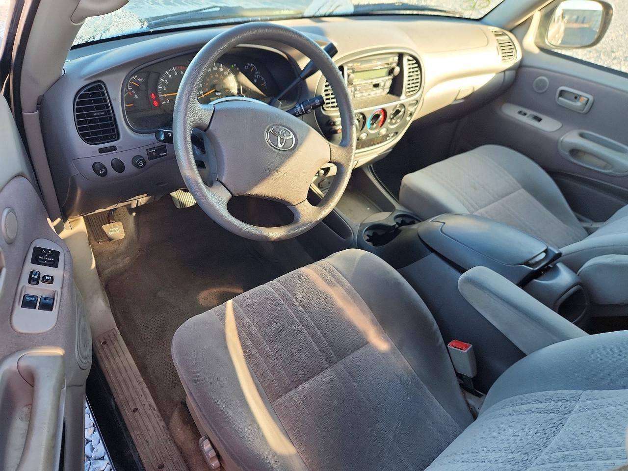 2004 TOYOTA TUNDRA ACCESS CAB SR5 photo 8
