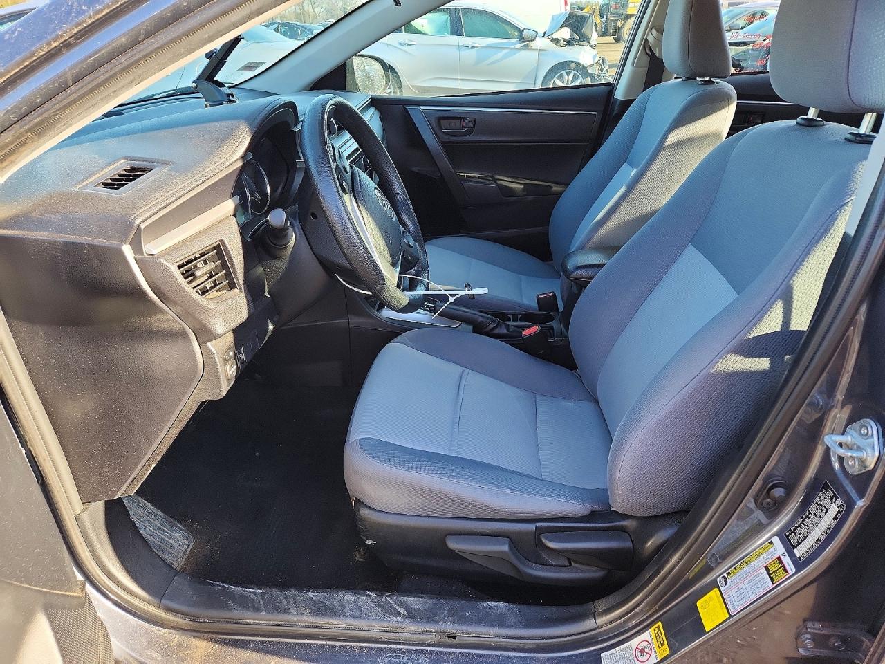 2014 TOYOTA COROLLA L photo 19