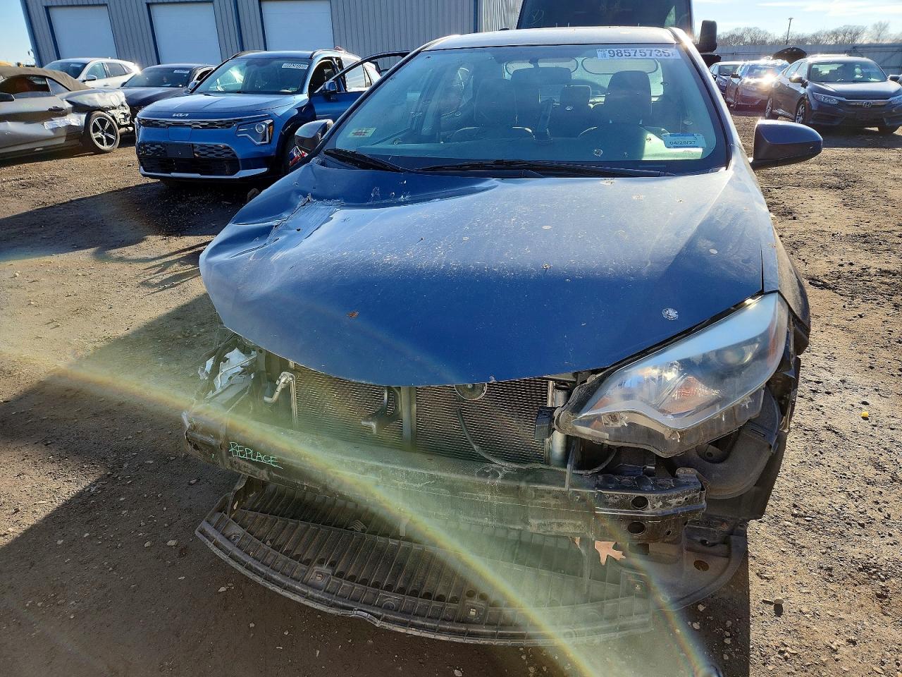 2014 TOYOTA COROLLA L photo 13