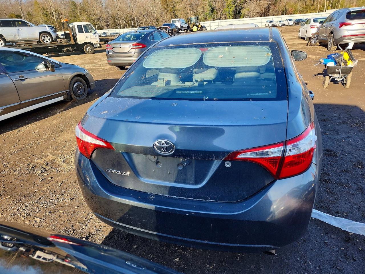 2014 TOYOTA COROLLA L photo 16
