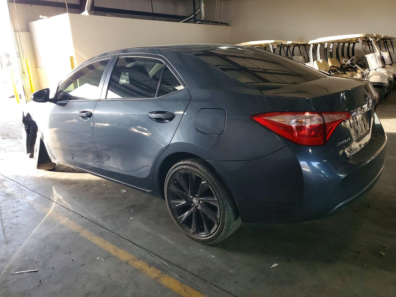 2019 TOYOTA COROLLA L photo 4
