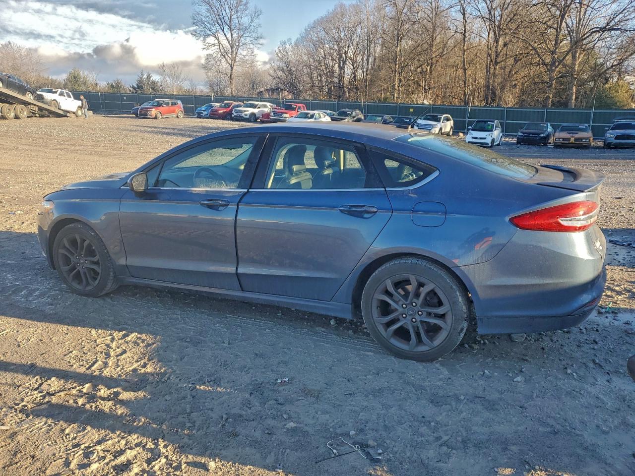 2018 FORD FUSION SE photo 2