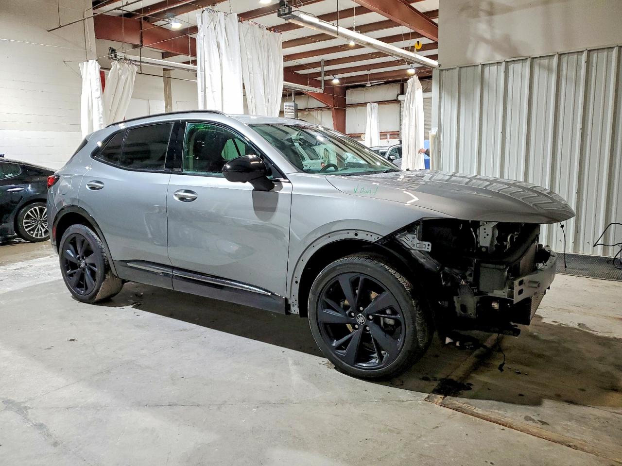 2023 BUICK ENVISION ESSENCE photo 4
