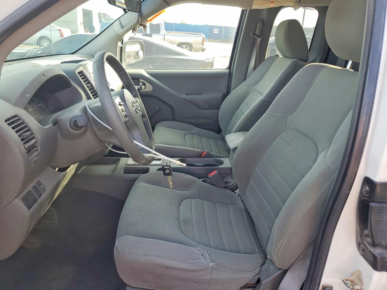 2019 NISSAN FRONTIER S photo 7
