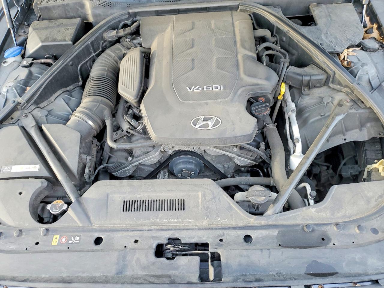 2015 HYUNDAI GENESIS 3.8L photo 11