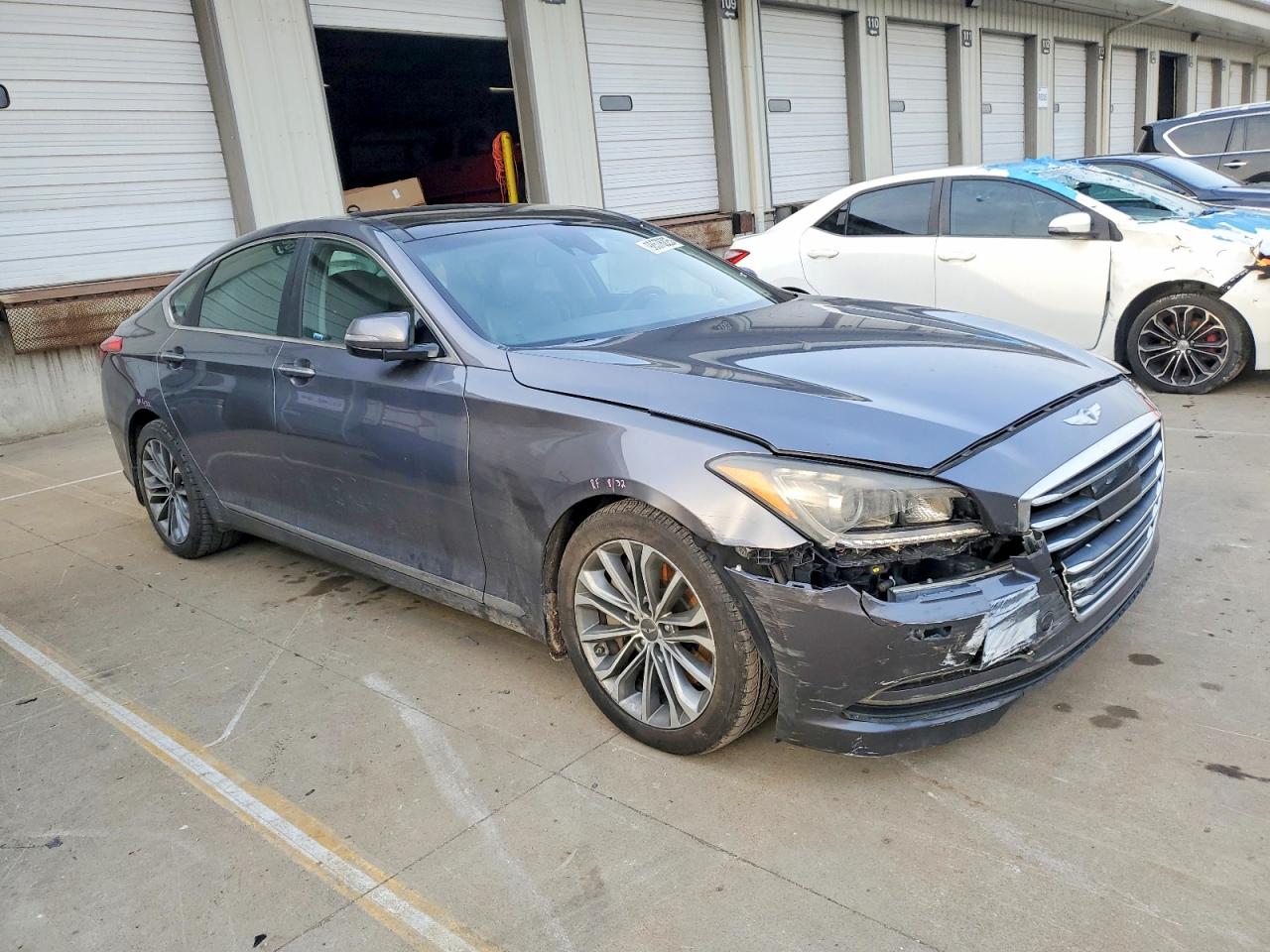 2015 HYUNDAI GENESIS 3.8L photo 4