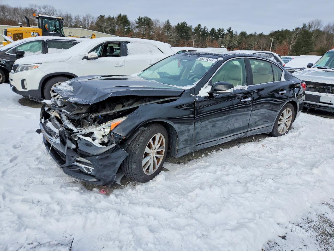 2015 INFINITI Q50