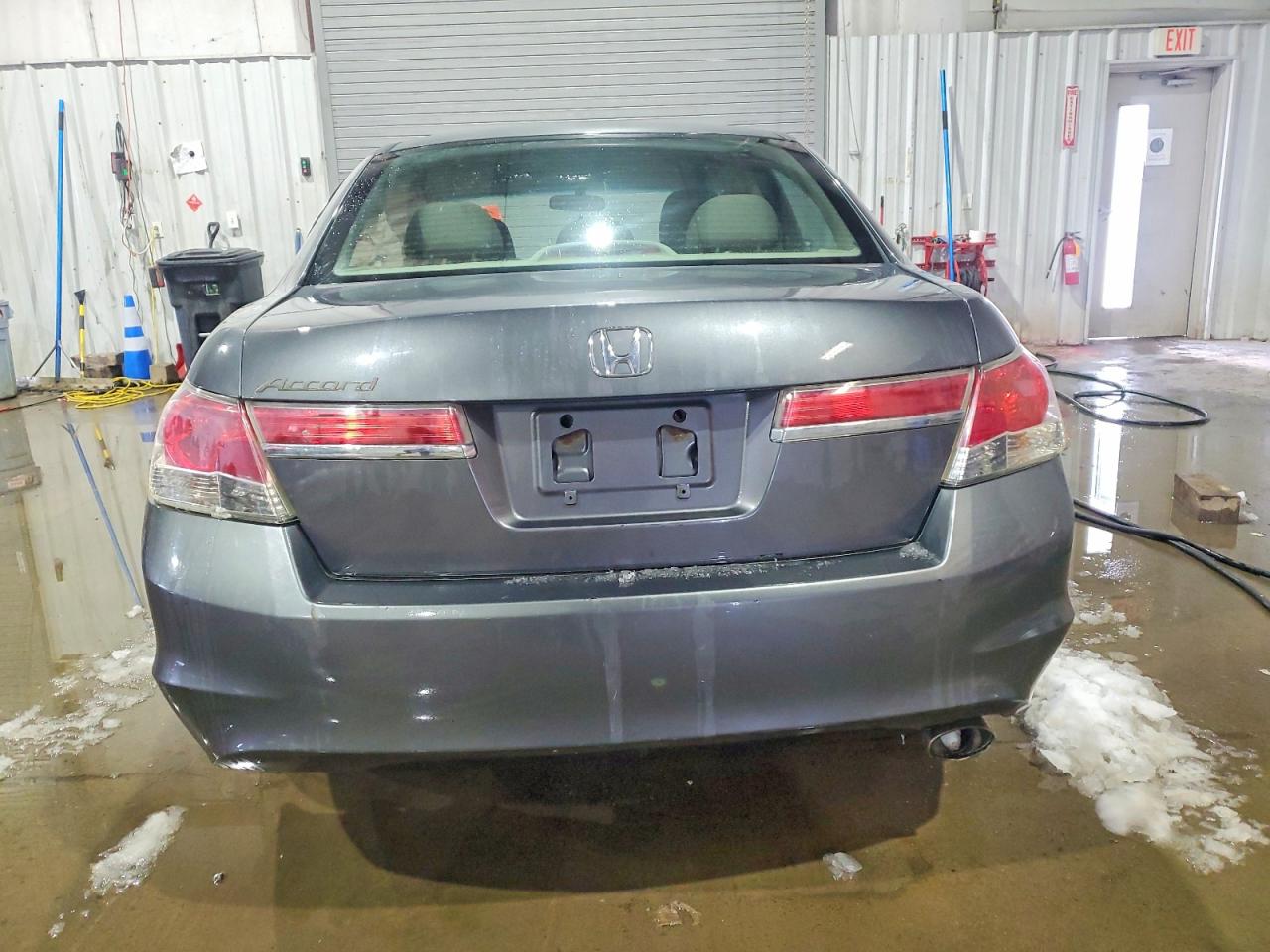 2012 HONDA ACCORD LX photo 6