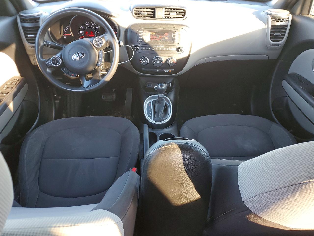 2015 KIA SOUL BASE photo 8