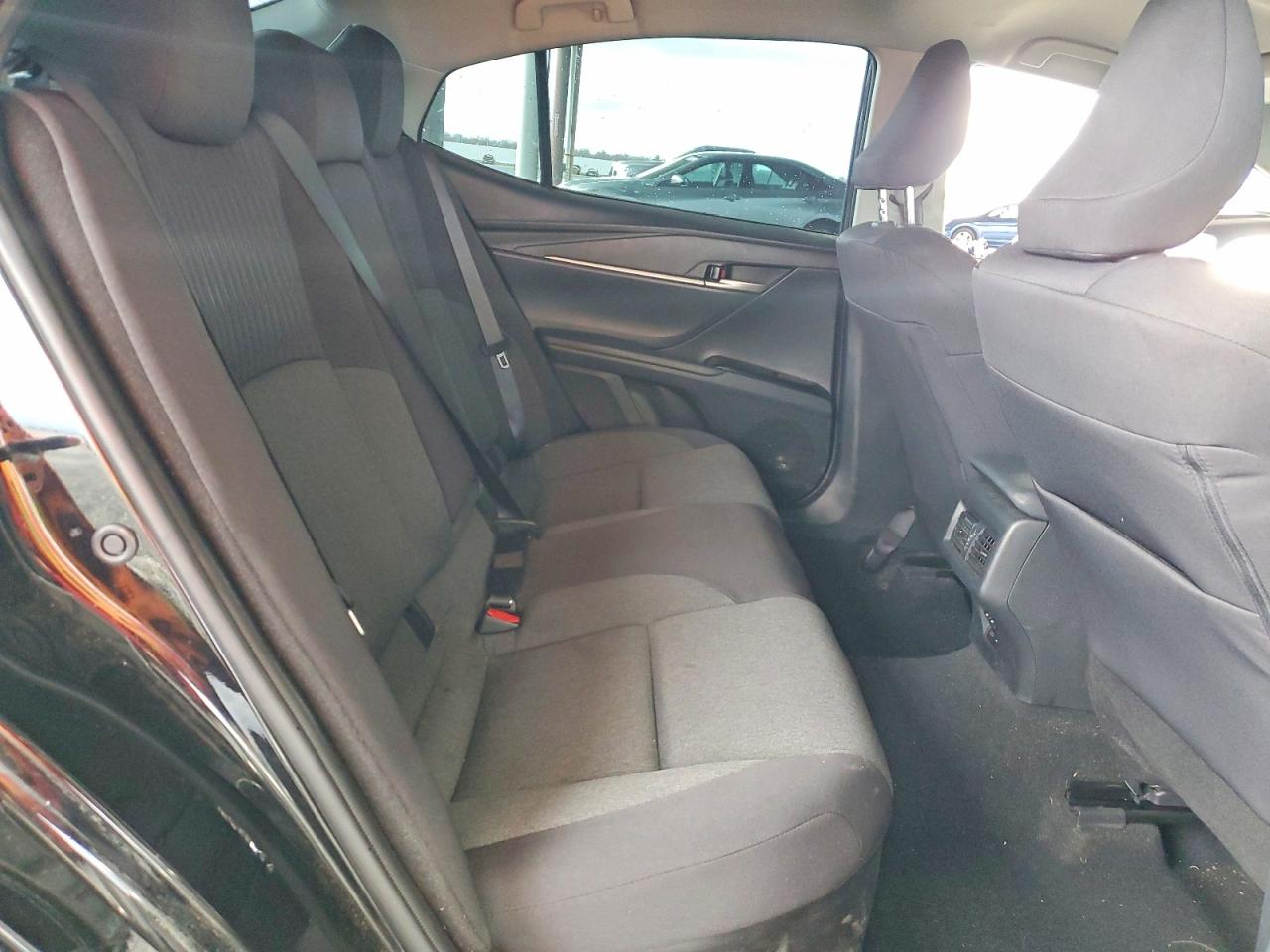 2025 TOYOTA CAMRY XSE photo 10