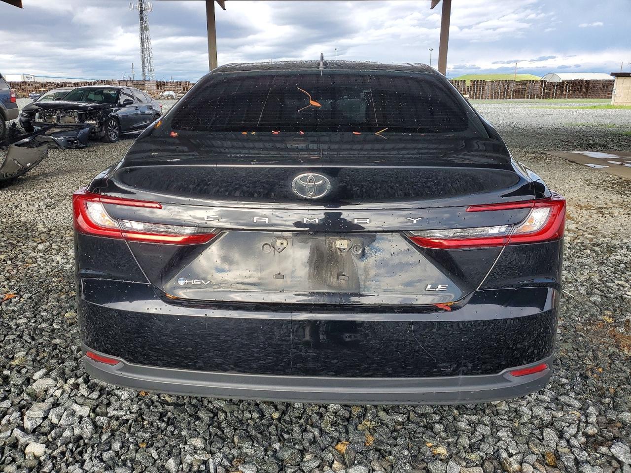 2025 TOYOTA CAMRY XSE photo 6