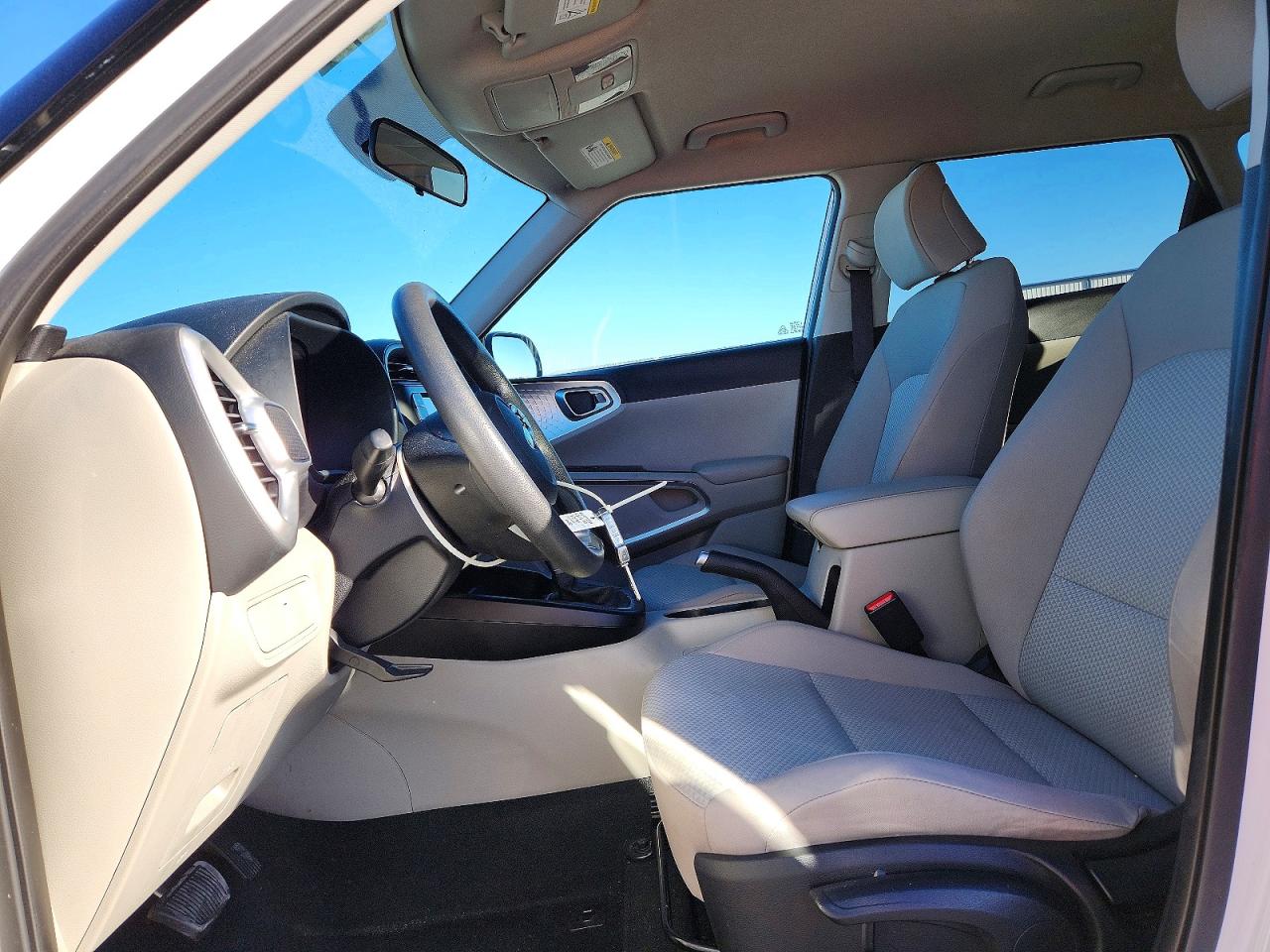 2020 KIA SOUL LX photo 7