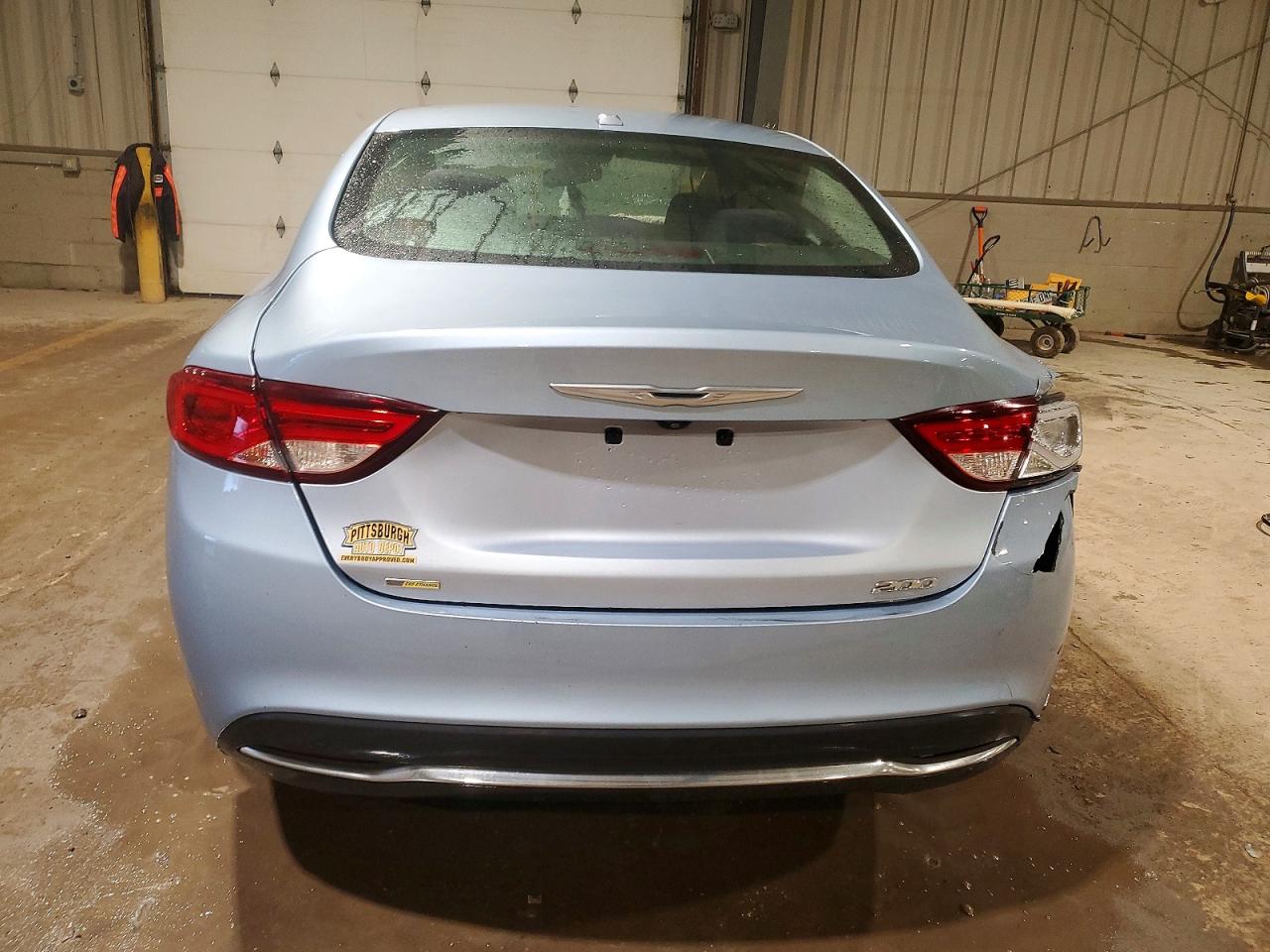 2015 CHRYSLER 200 LIMITED photo 6