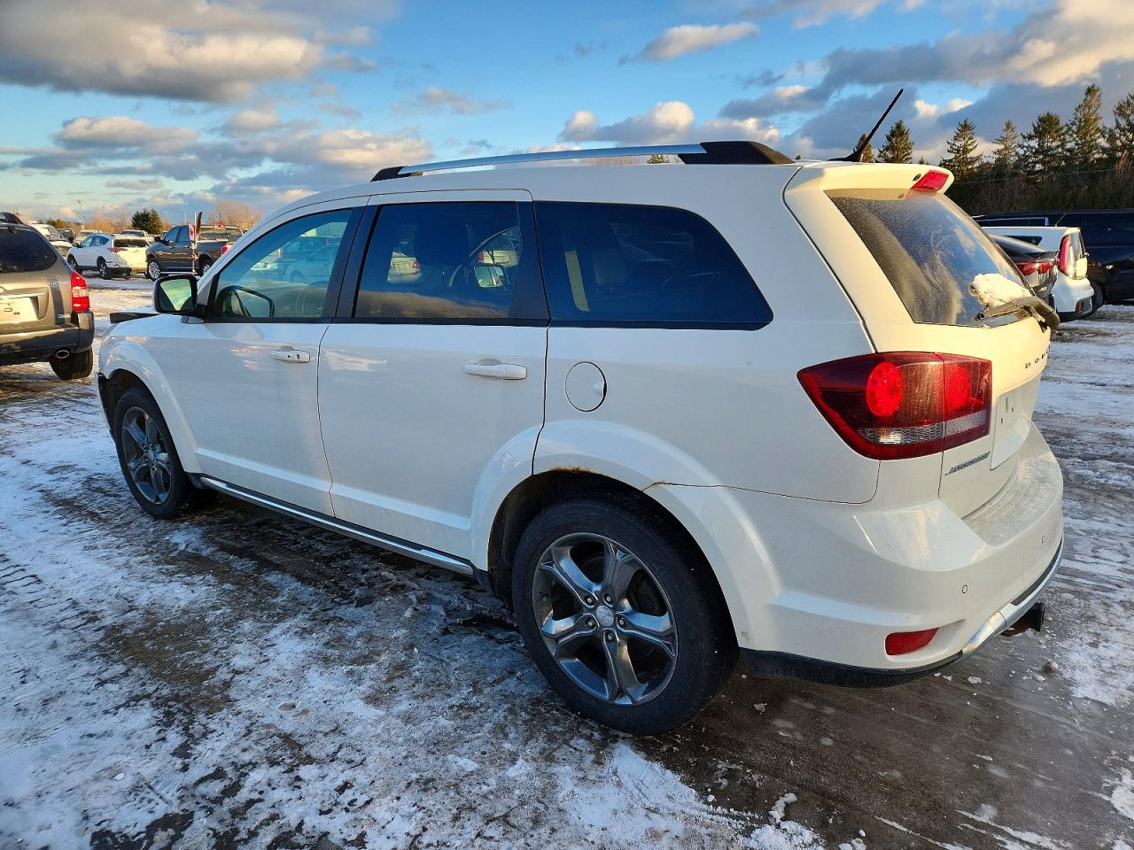 2015 DODGE JOURNEY CROSSROAD photo 2