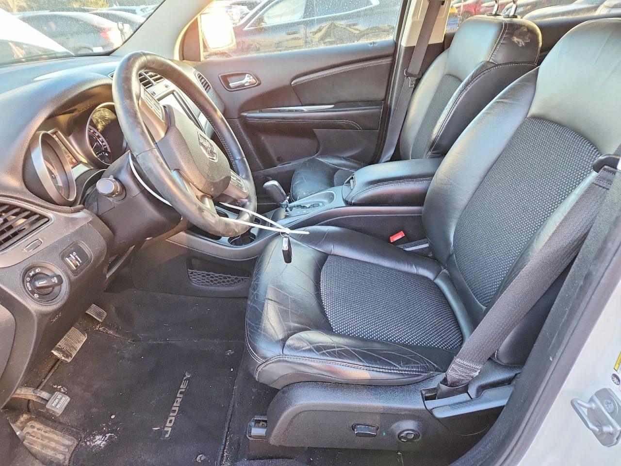 2015 DODGE JOURNEY CROSSROAD photo 7
