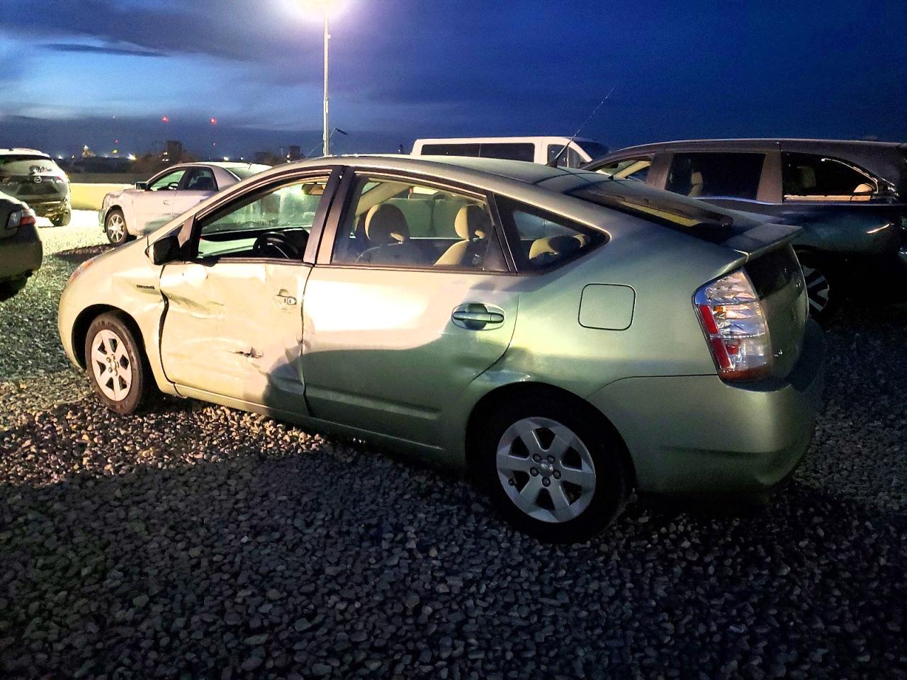 2008 TOYOTA PRIUS photo 2
