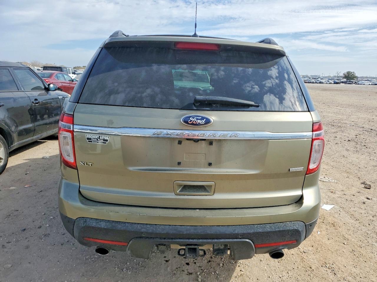 2013 FORD EXPLORER XLT photo 11