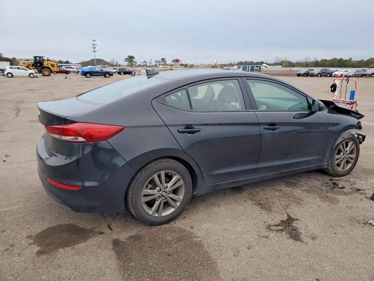 2018 HYUNDAI ELANTRA SEL photo 3