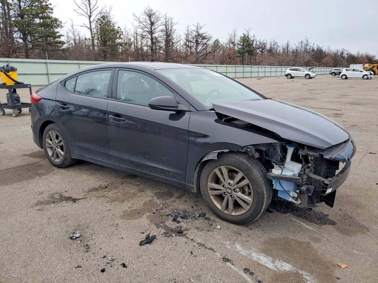 2018 HYUNDAI ELANTRA SEL photo 4