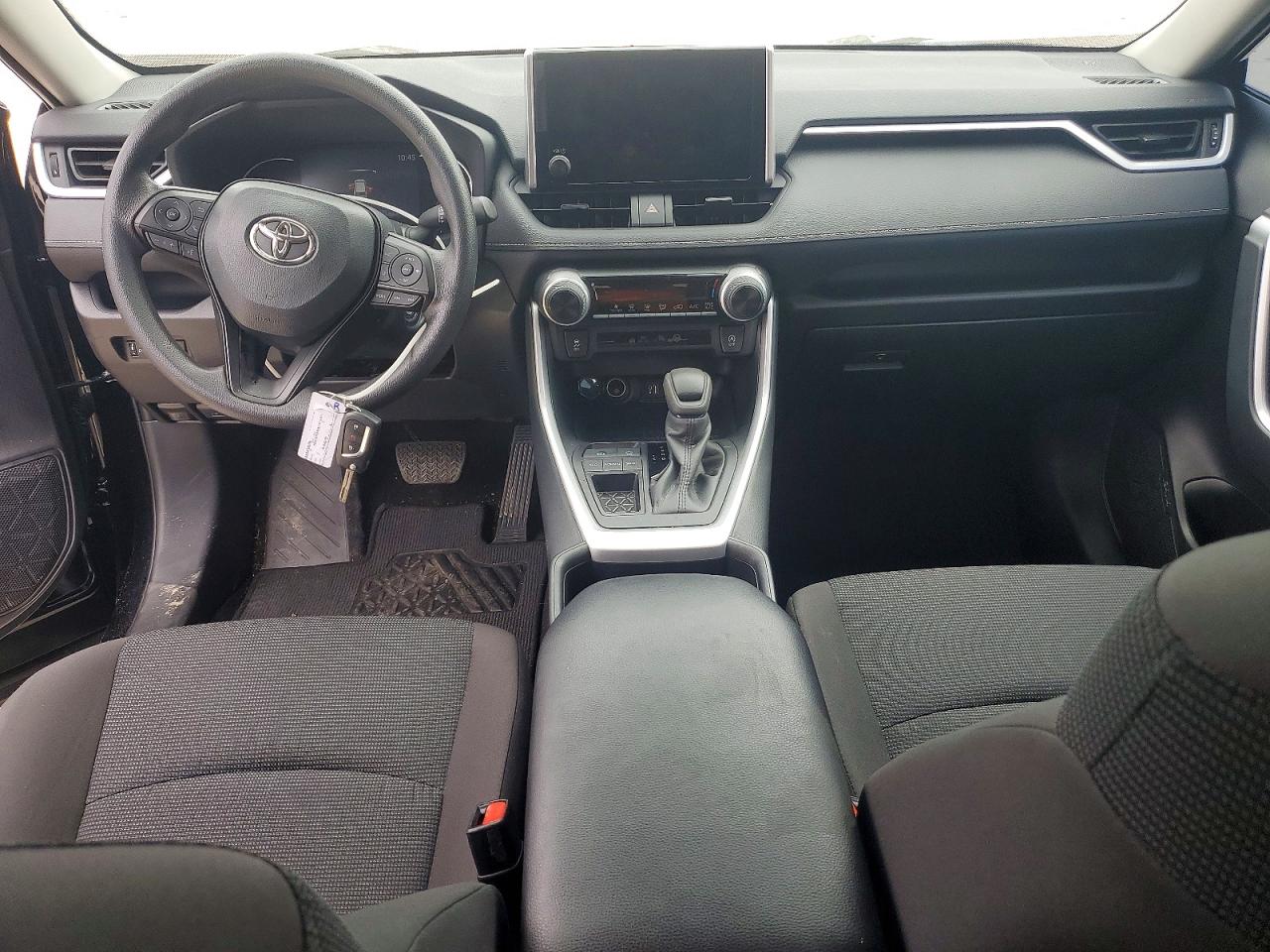 2025 TOYOTA RAV4 LE photo 8
