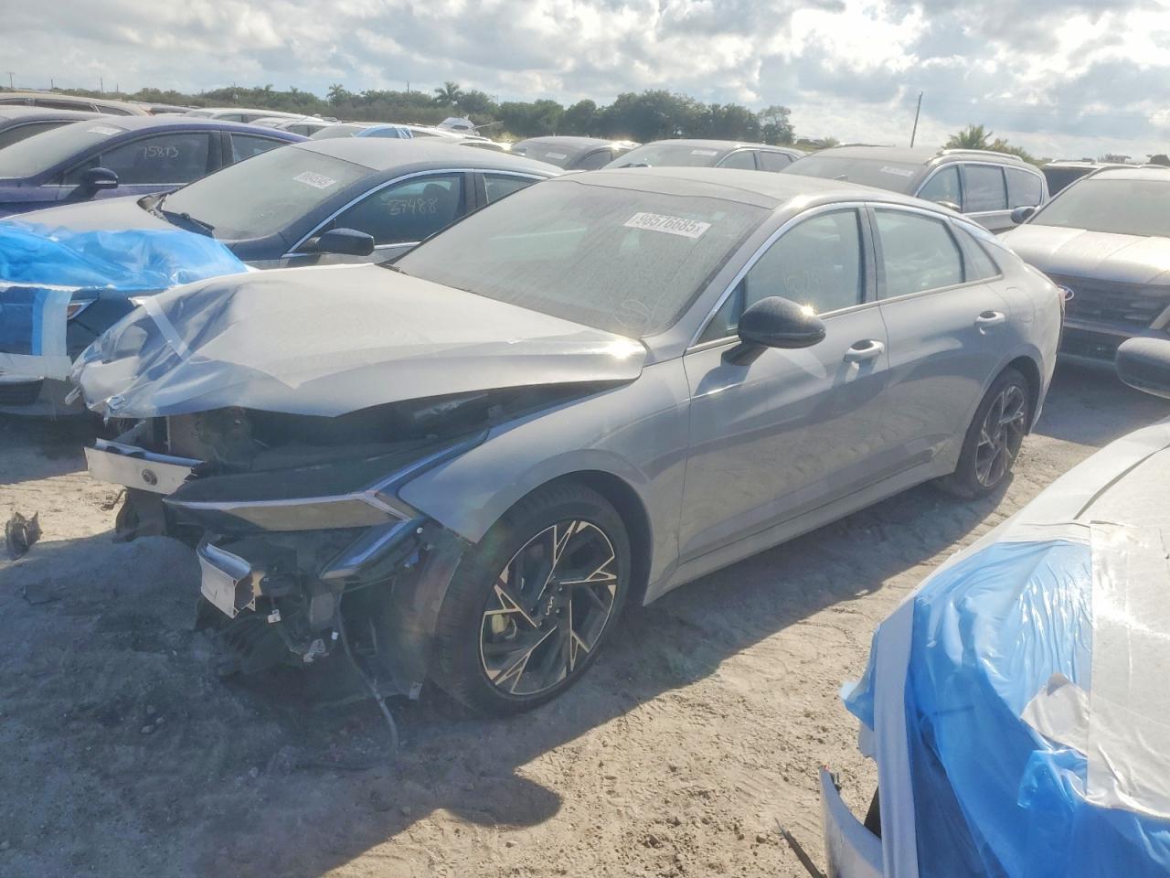 2025 KIA K5