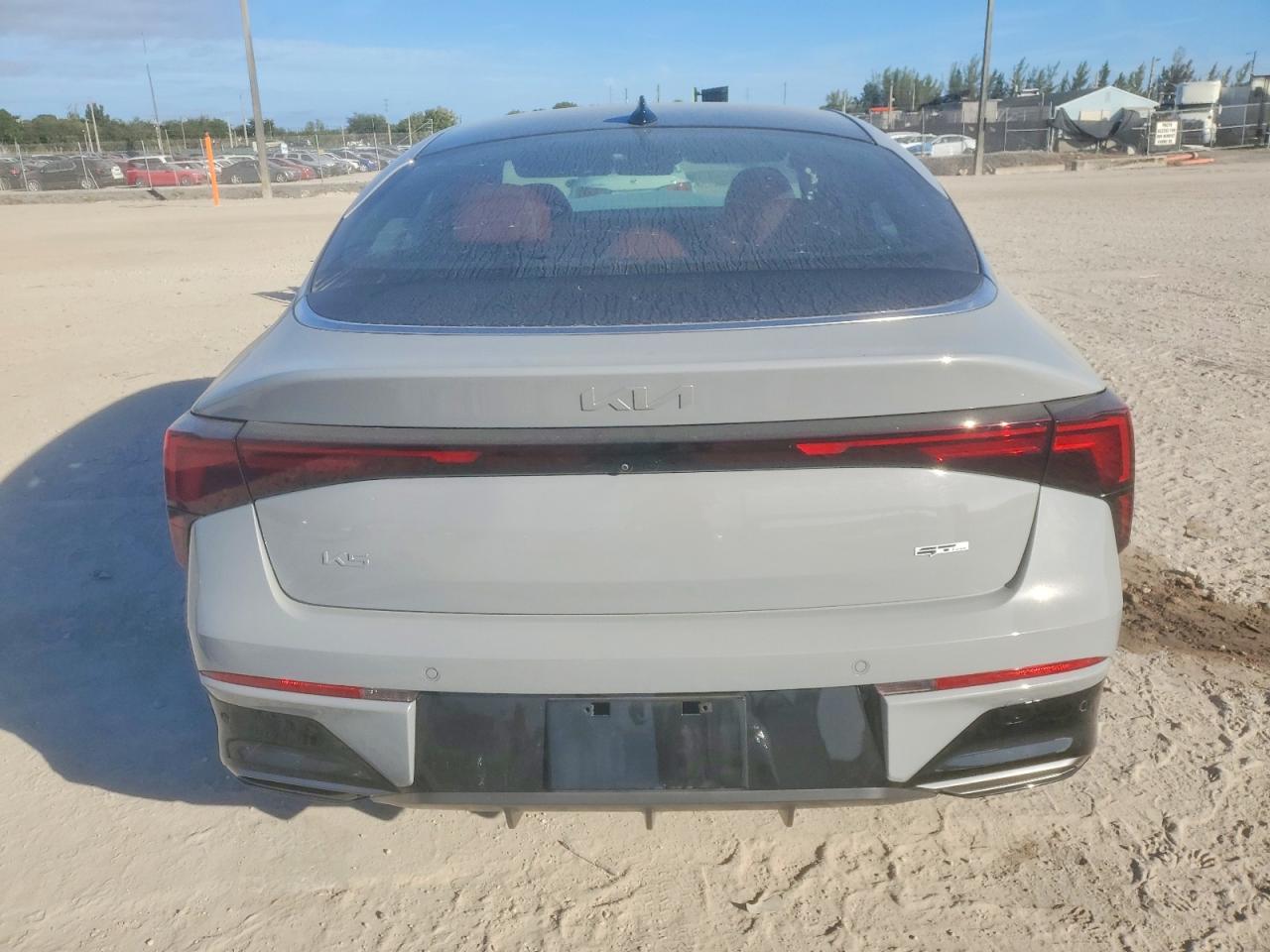 2025 KIA K5 GT LINE photo 6