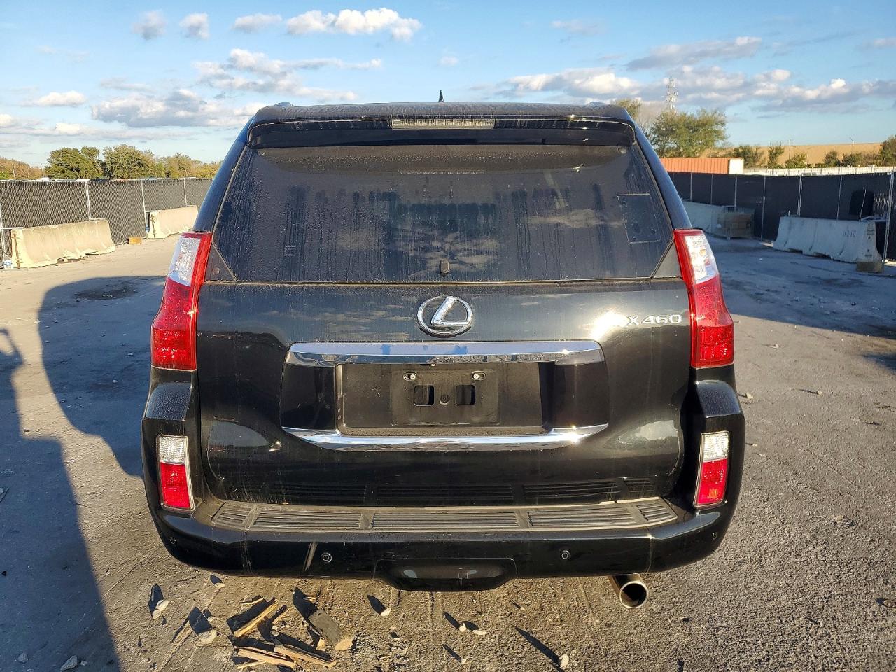 2011 LEXUS GX 460 photo 16