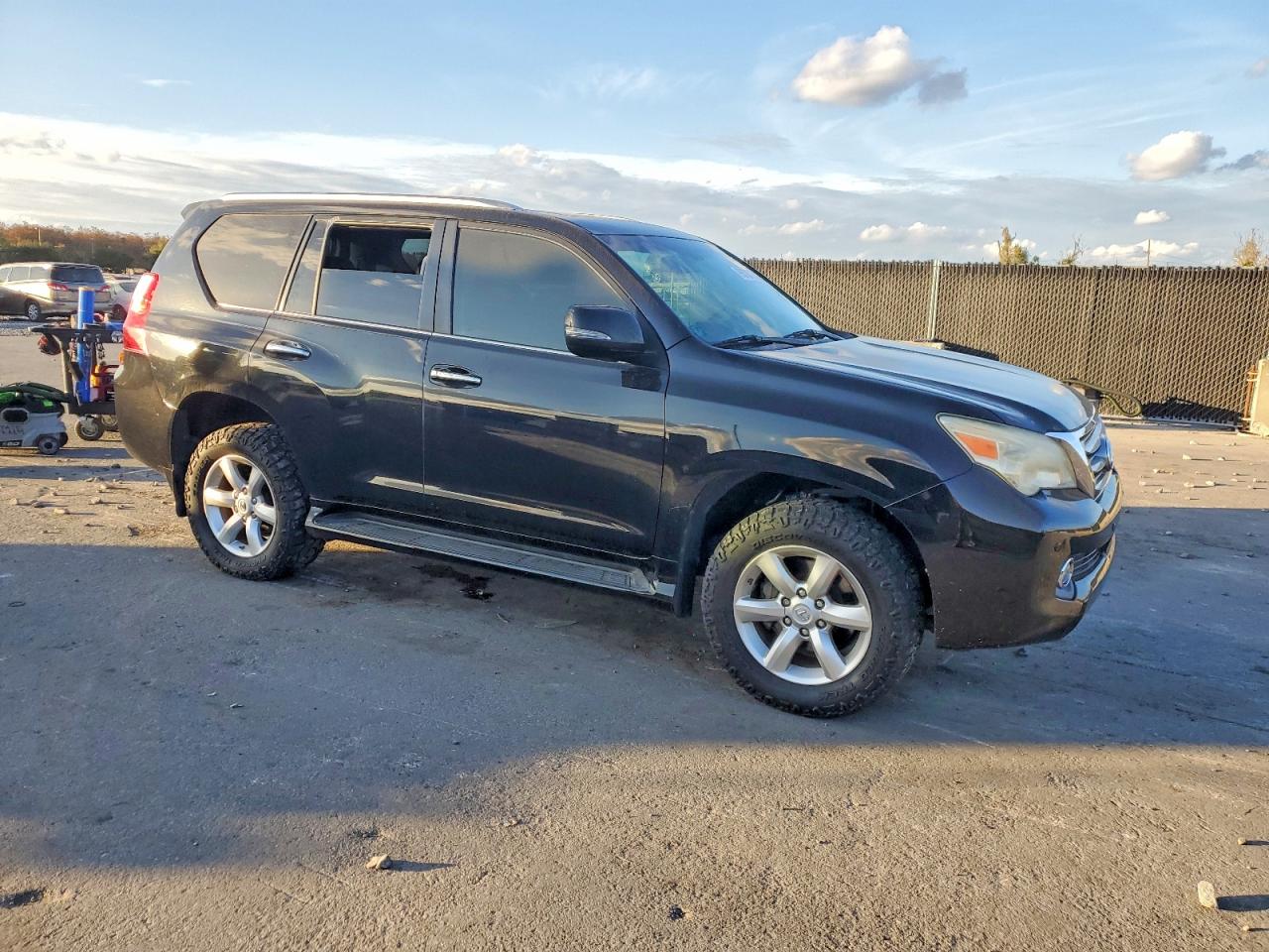 2011 LEXUS GX 460 photo 10