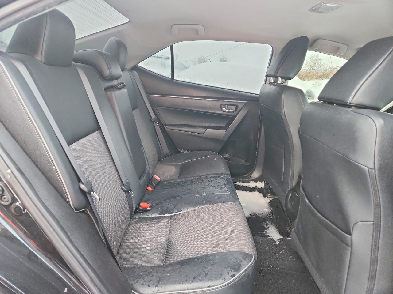 2016 TOYOTA COROLLA L photo 10