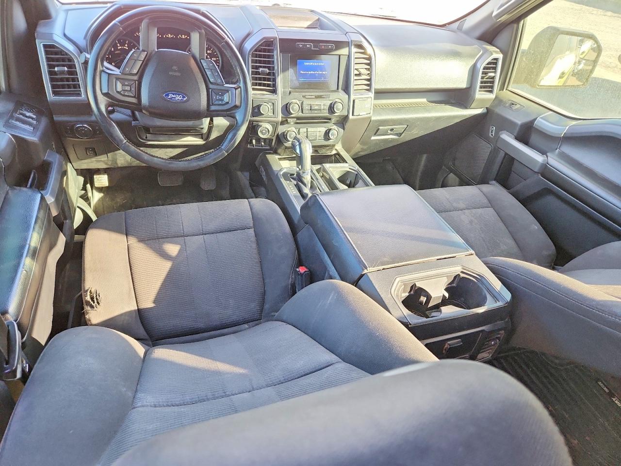 2017 FORD F150 SUPERCREW photo 22
