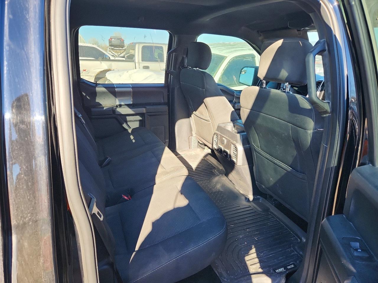 2017 FORD F150 SUPERCREW photo 28