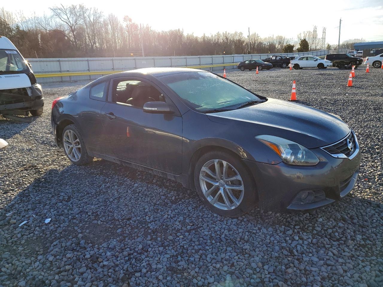 2011 NISSAN ALTIMA 3.5 SR photo 10