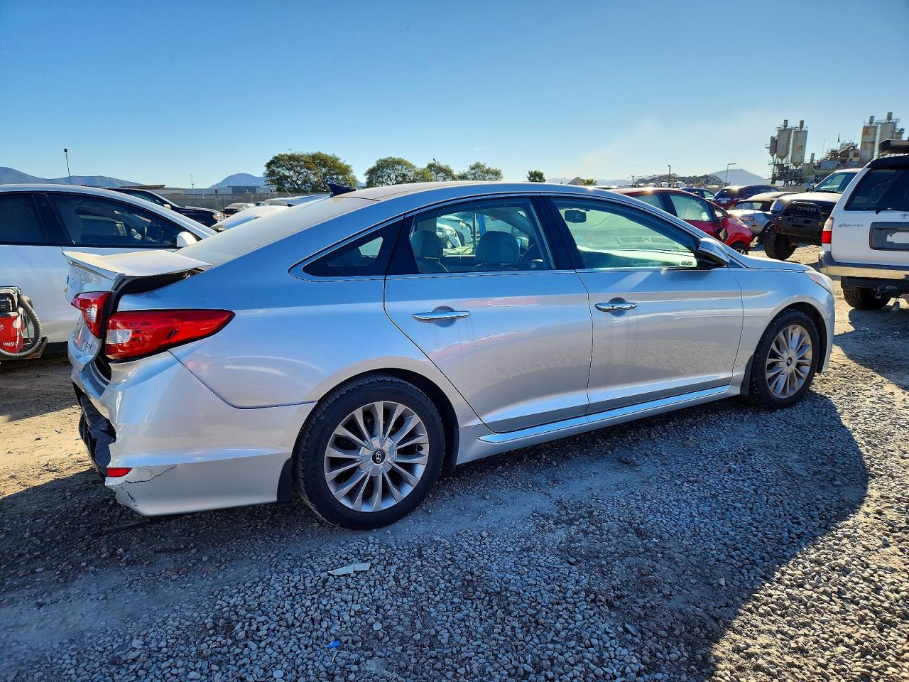 2015 HYUNDAI SONATA SPORT photo 5
