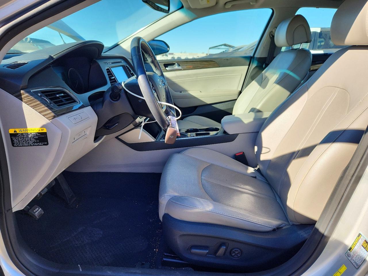 2015 HYUNDAI SONATA SPORT photo 13
