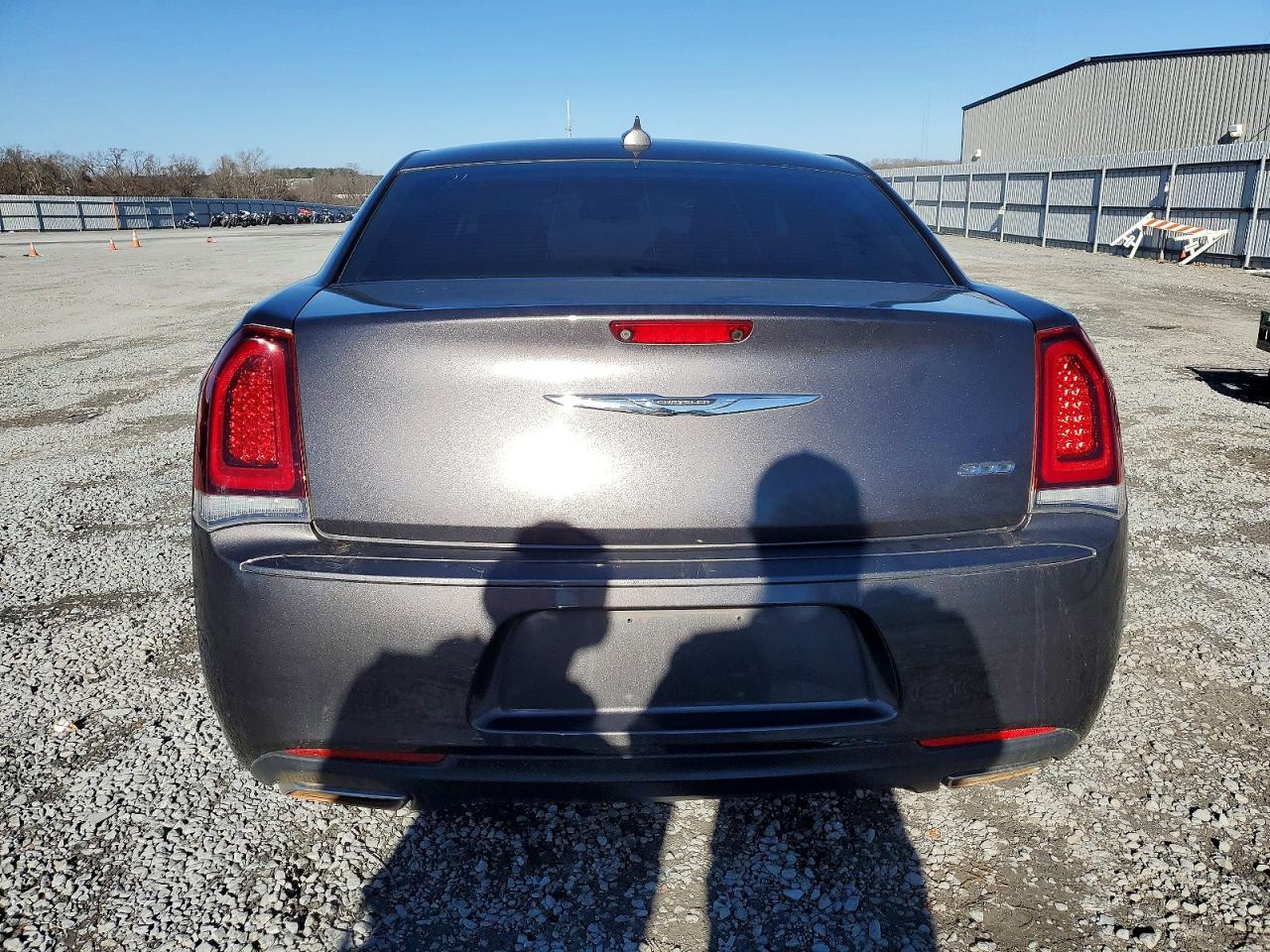 2020 CHRYSLER 300 TOURING photo 6