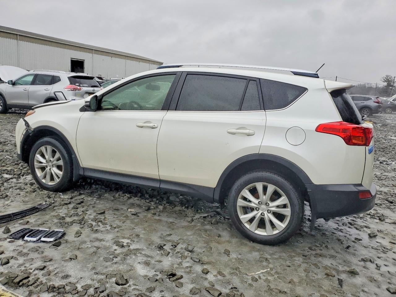 2014 TOYOTA RAV4 LIMITED photo 4