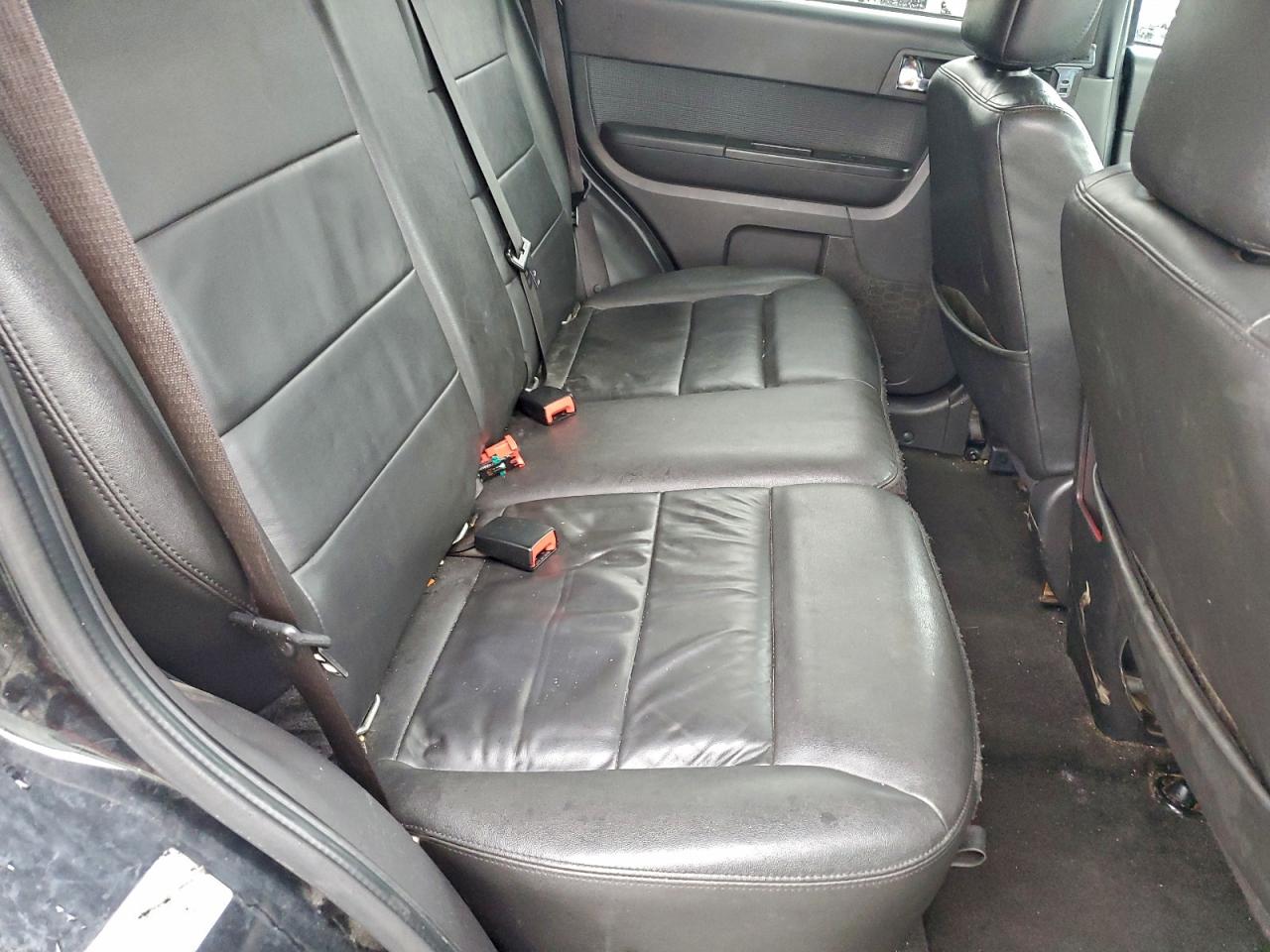 2011 FORD ESCAPE LIMITED photo 11
